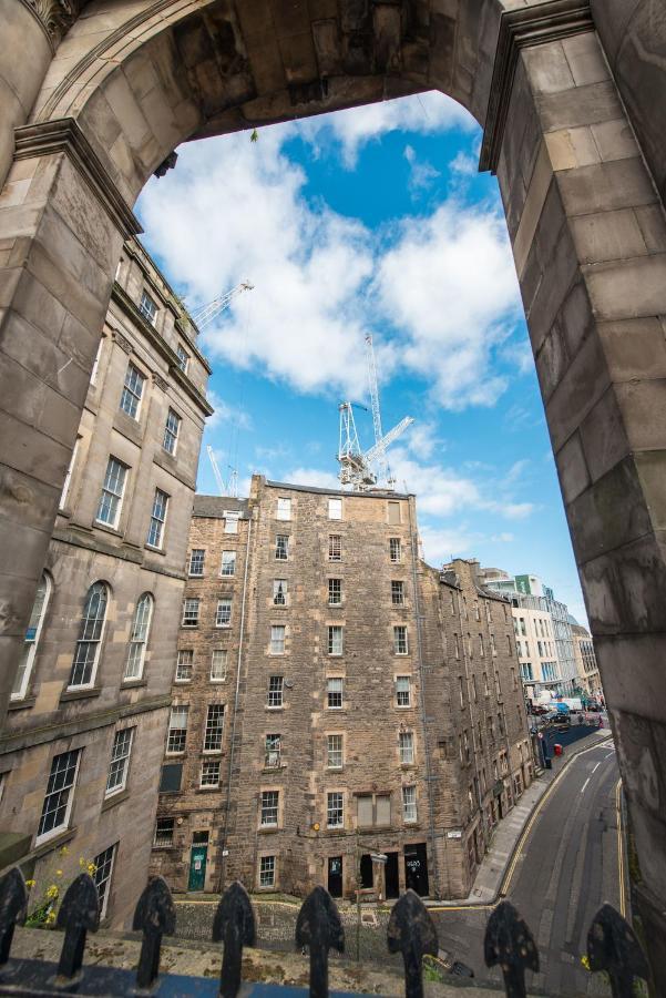 Downtown And Central 1 Bed In EDI Buitenkant foto